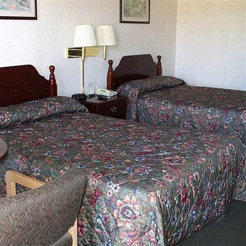 Suburban Inn Jeffersonville Kültér fotó